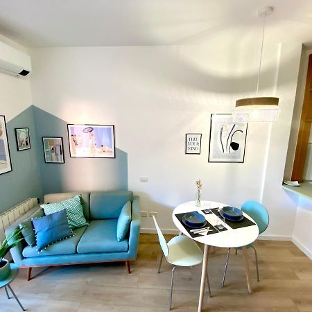 Monolocale Con Terrazzo Alle Porte Di Milano 브레쏘 외부 사진